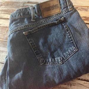 Wrangler Men's Classic Denim Jeans